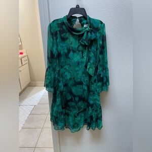 Calvin Klein Shift Cocktail Dress Green Patterned Dress with Bow
